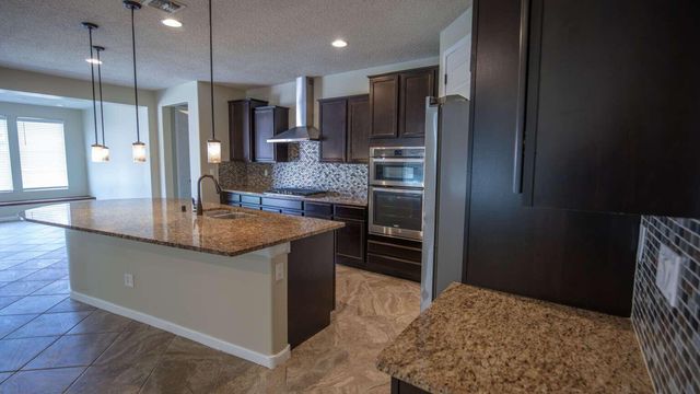 5001 Calle Parasol NW, Albuquerque, NM 87120