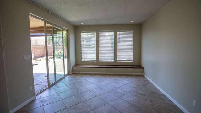 5001 Calle Parasol NW, Albuquerque, NM 87120