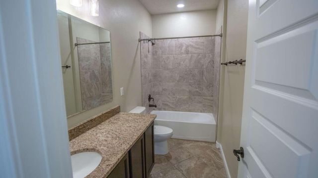 5001 Calle Parasol NW, Albuquerque, NM 87120