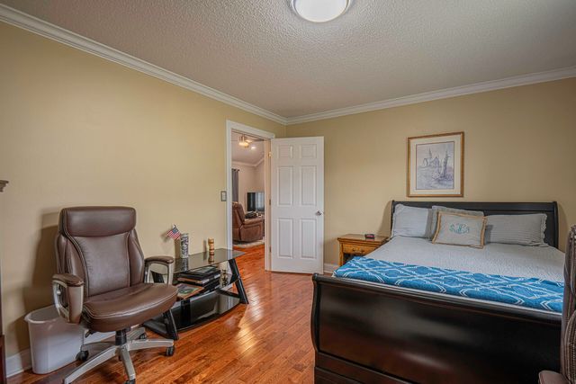 8405 Bay Run Drive, Hixson, TN 37343