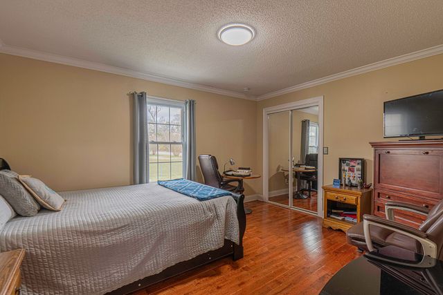 8405 Bay Run Drive, Hixson, TN 37343