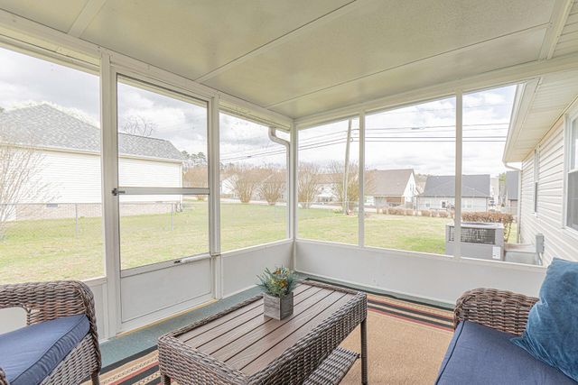 8405 Bay Run Drive, Hixson, TN 37343