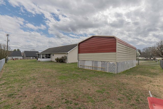 8405 Bay Run Drive, Hixson, TN 37343