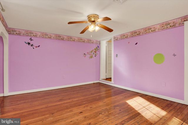 1901 POTATO VALLEY RD, Harrisburg, PA 17112