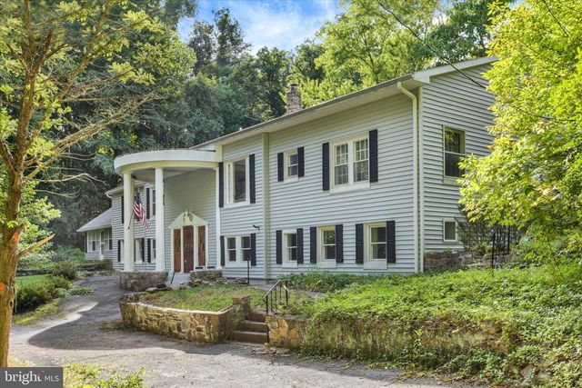 1901 POTATO VALLEY RD, Harrisburg, PA 17112