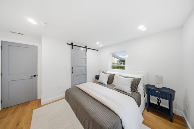 48 Burnett St, Melrose, MA 02176