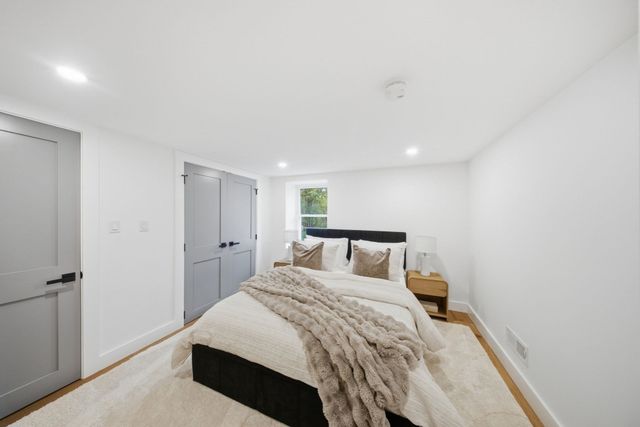 48 Burnett St, Melrose, MA 02176