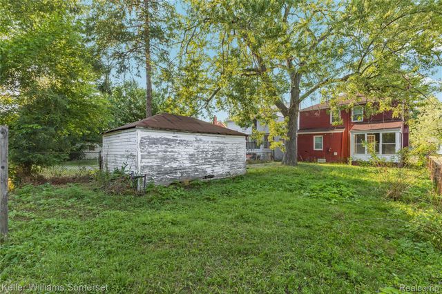 15470 Mapleridge Street, Detroit, MI 48205