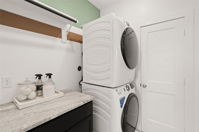 5247 Palo Verde Drive, Iowa Colony, TX 77578