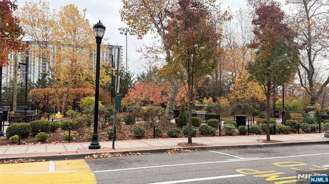 208 38th Street, Union City, NJ 07087