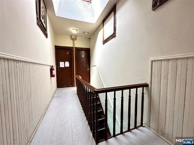 208 38th Street, Union City, NJ 07087
