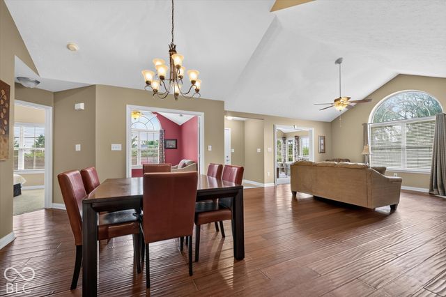 13871 Rue Charlot Lane 20, Mccordsville, IN 46055