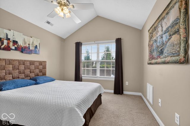 13871 Rue Charlot Lane 20, Mccordsville, IN 46055