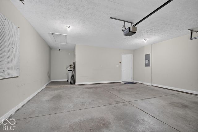 13871 Rue Charlot Lane 20, Mccordsville, IN 46055