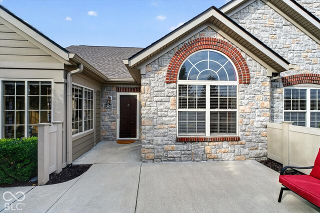 13871 Rue Charlot Lane 20, Mccordsville, IN 46055