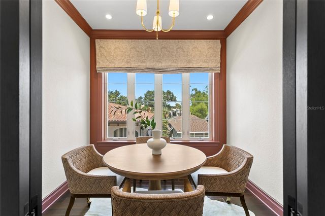 524 BEACH DRIVE NE, St Petersburg, FL 33701