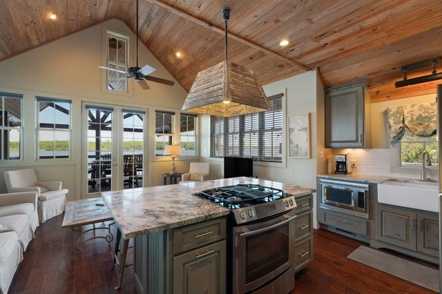 25 Sedge Way, Lumberton, MS 39455