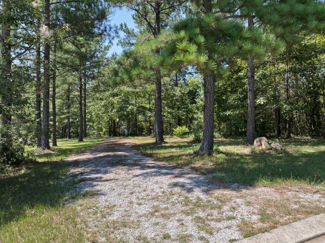 25 Sedge Way, Lumberton, MS 39455