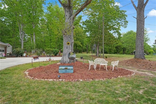 109 Church Street, Stoneville, NC 27048