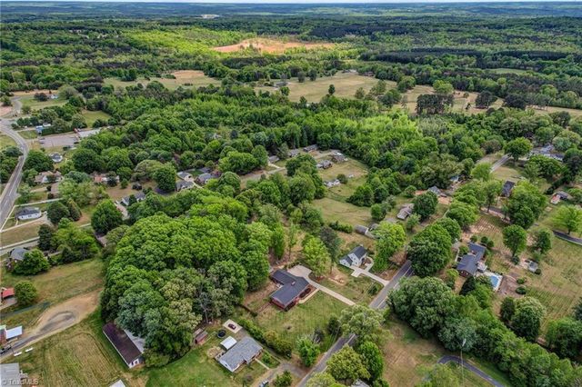 109 Church Street, Stoneville, NC 27048