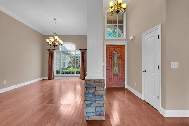 37 Pond Field Ct, Winchester, TN 37398