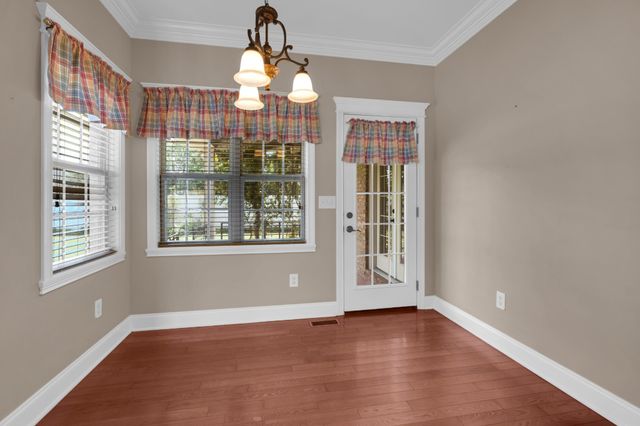 37 Pond Field Ct, Winchester, TN 37398