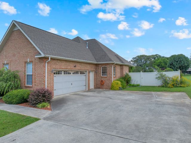 37 Pond Field Ct, Winchester, TN 37398