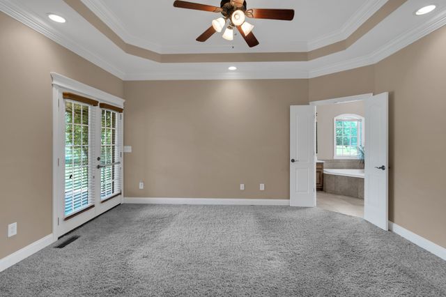 37 Pond Field Ct, Winchester, TN 37398