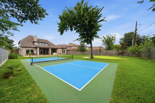 1510 Whispering Pines Drive, Houston, TX 77055
