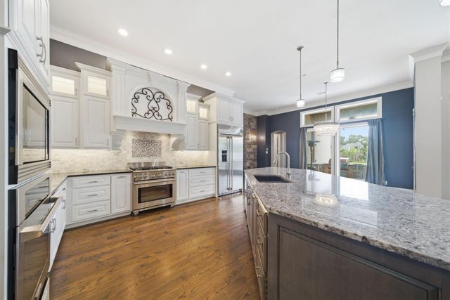 1510 Whispering Pines Drive, Houston, TX 77055