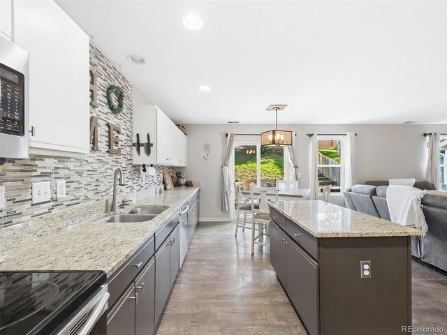 22156 E Berry Place, Aurora, CO 80015
