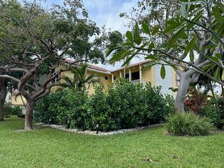 226 Seabreeze Circle, Jupiter, FL 33477