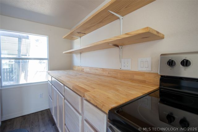 3850 Broken Arrow, Sulphur, OK 73086