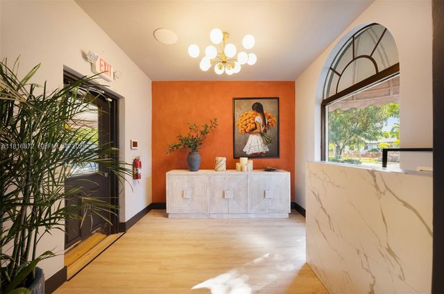 2345 SW 37th Avenue, Miami, FL 33145