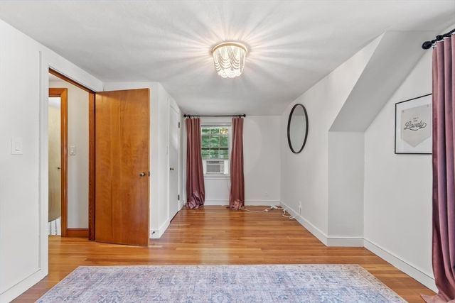 463 Cedar Brook Rd, Lynn, MA 01904