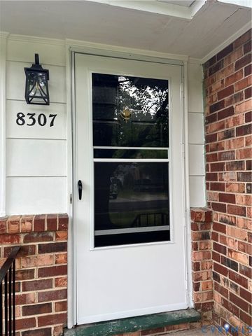 8307 Trout Ln, North Chesterfield, VA 23236