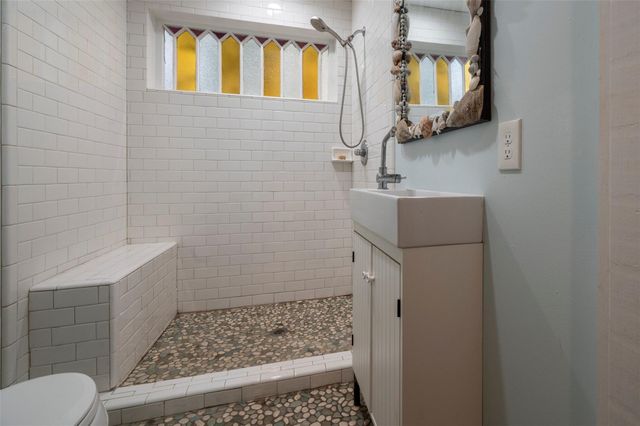 2622 Ursuline Street, Galveston, TX 77550