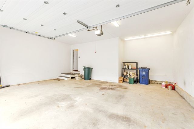53 Thompson St, Boston, MA 02136
