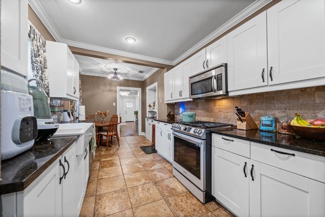 1606 Lansford Avenue, Dallas, TX 75224