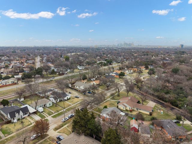 1606 Lansford Avenue, Dallas, TX 75224