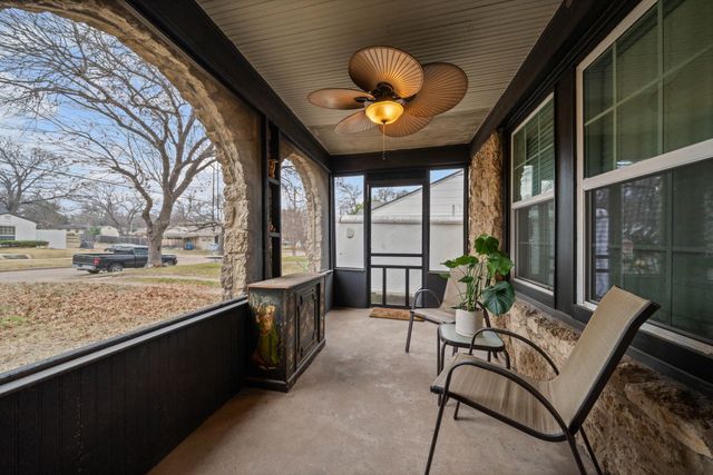 1606 Lansford Avenue, Dallas, TX 75224