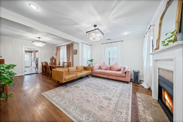 1606 Lansford Avenue, Dallas, TX 75224