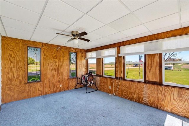 1372 Dianne Avenue, Belleville, WI 53508