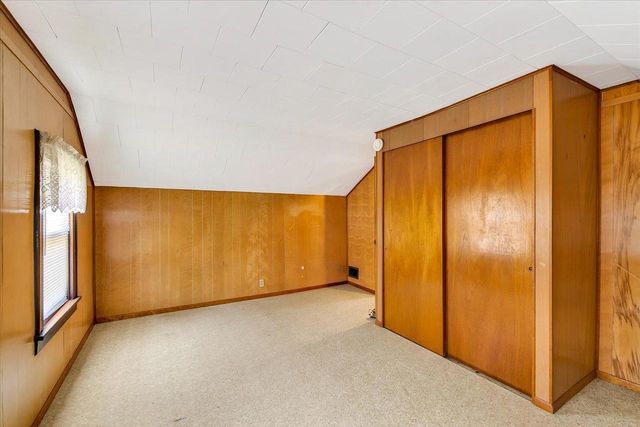 1372 Dianne Avenue, Belleville, WI 53508