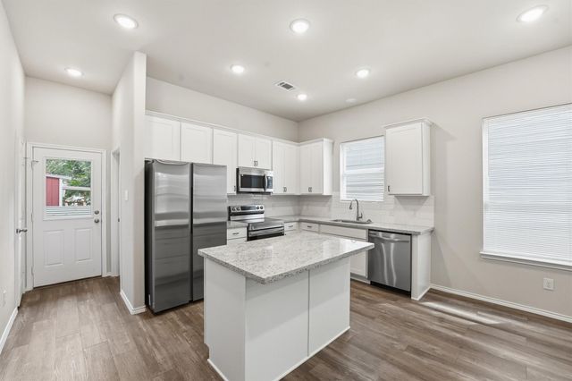 10176 Barberry Street, Willis, TX 77318