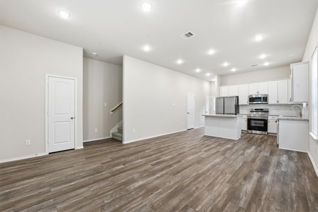 10176 Barberry Street, Willis, TX 77318