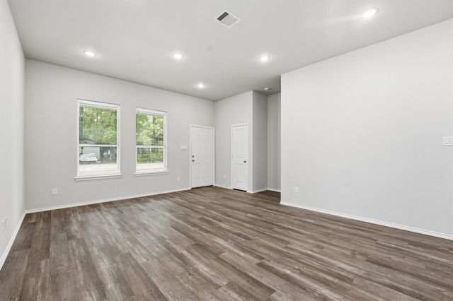 10176 Barberry Street, Willis, TX 77318