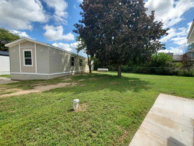 8649 S Loomis Road, Coe Twp, MI 48883