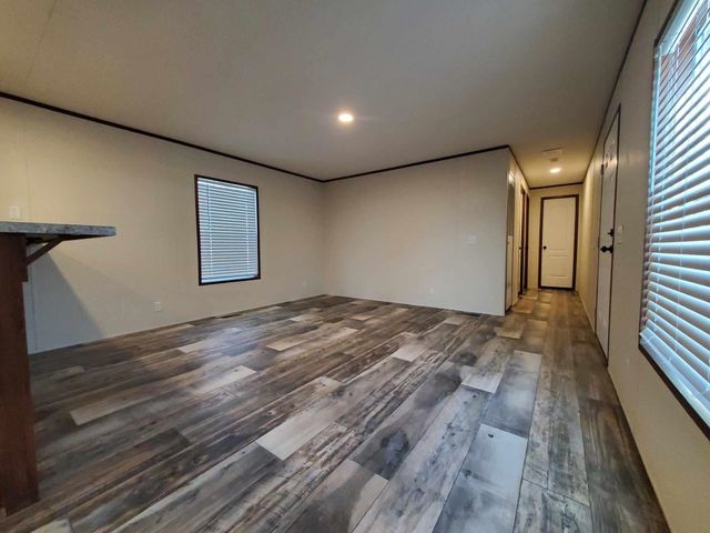 8649 S Loomis Road, Coe Twp, MI 48883