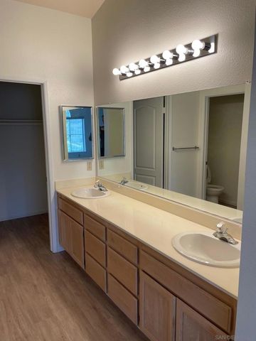 11340 Portobelo 3, San Diego, CA 92124